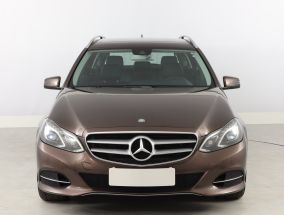 Mercedes-Benz E - 2013