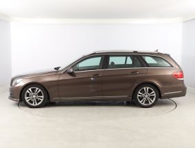 Mercedes-Benz E - 2013