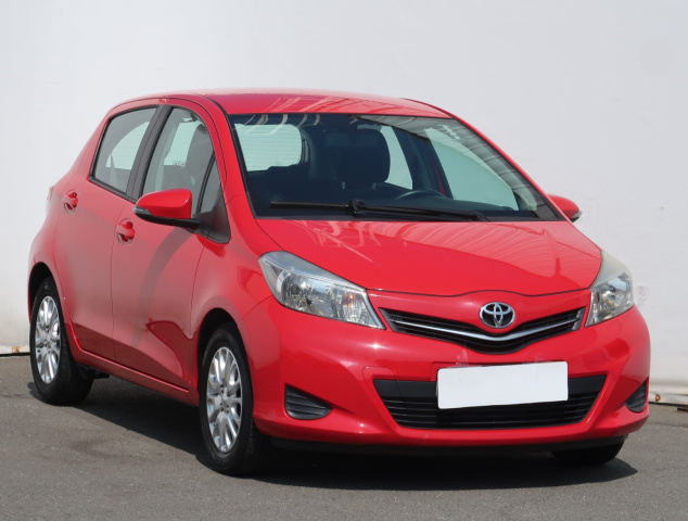 Toyota Yaris 2011