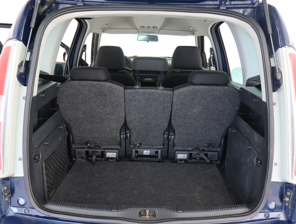 Škoda Roomster