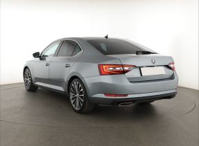 Skoda Superb - 2019