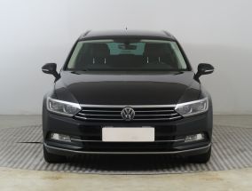 Volkswagen Passat - 2015