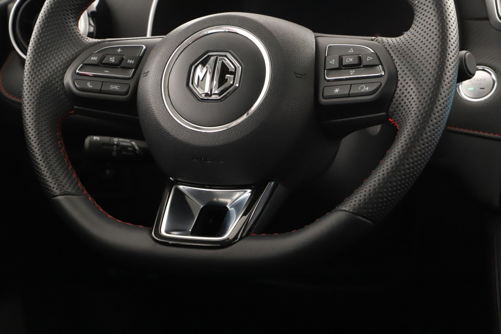 MG ZS SUV