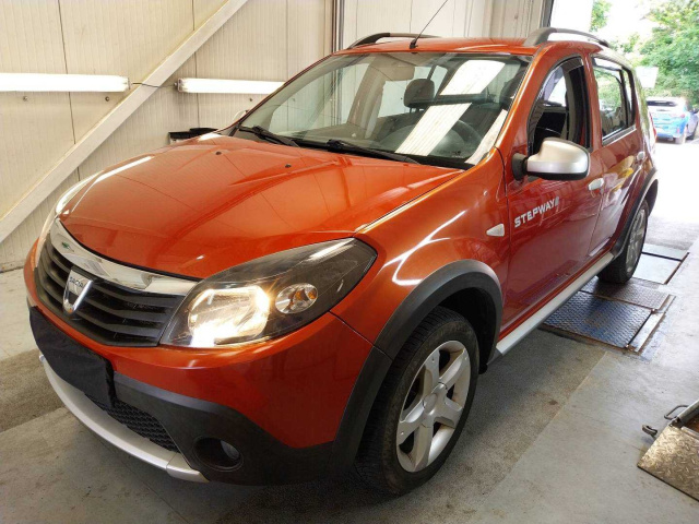 Dacia Sandero 2012