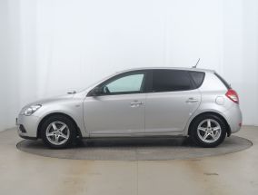 Kia Ceed - 2011