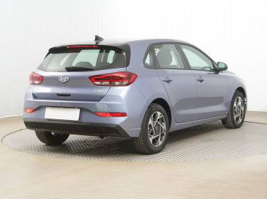 Hyundai i30 - 2025