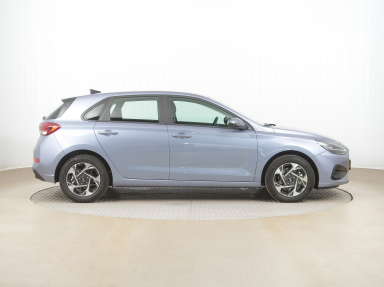 Hyundai i30 - 2025