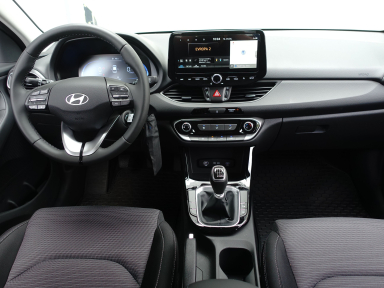 Hyundai i30 - 2025