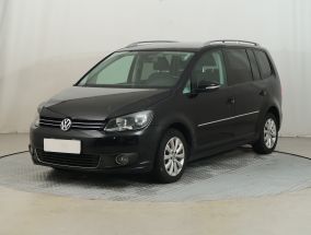 Volkswagen Touran - 2011