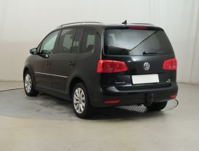 Volkswagen Touran - 2011