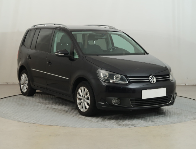 Volkswagen Touran 2011