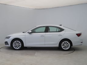 Skoda Octavia - 2023