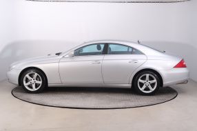 Mercedes-Benz CLS - 2005