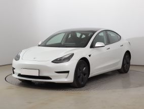 Tesla Model 3 - 2021