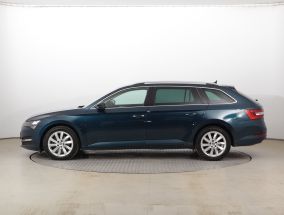 Skoda Superb - 2022