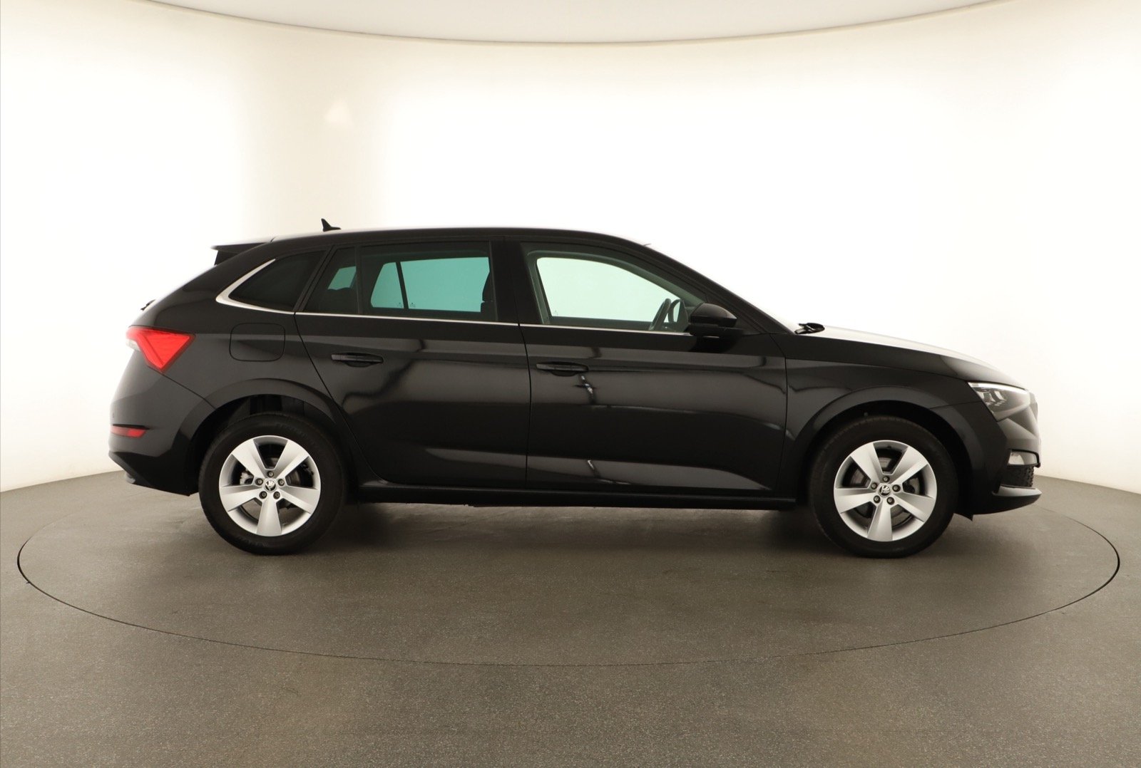 Škoda Scala - 2021