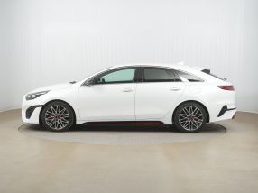 Kia ProCeed - 2022
