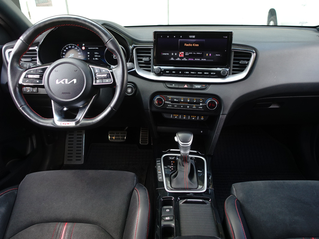 Kia ProCeed