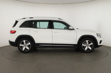Mercedes-Benz GLB - 2023