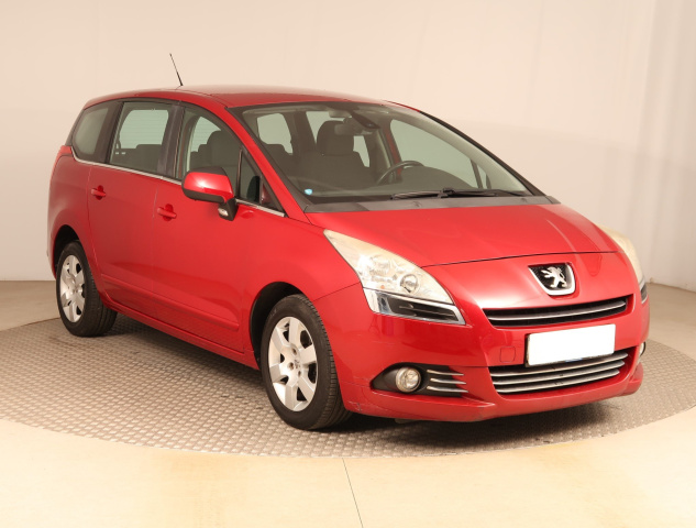 Peugeot 5008 2012