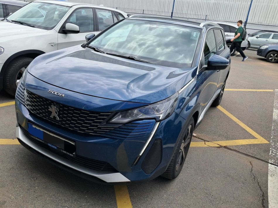 Peugeot 5008 - 2021