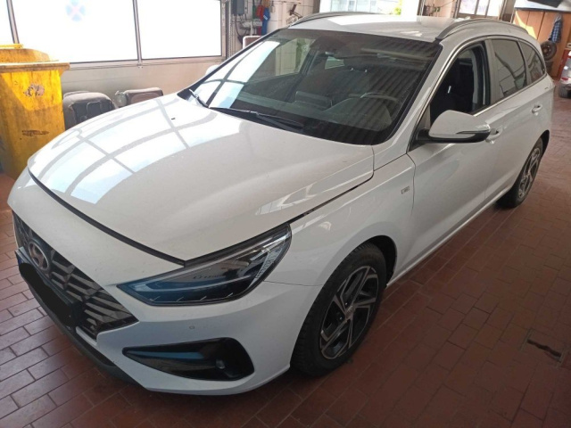 Hyundai i30 2021