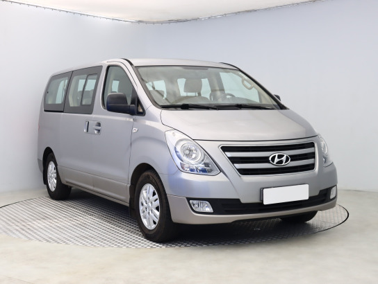 Hyundai H-1 Tour