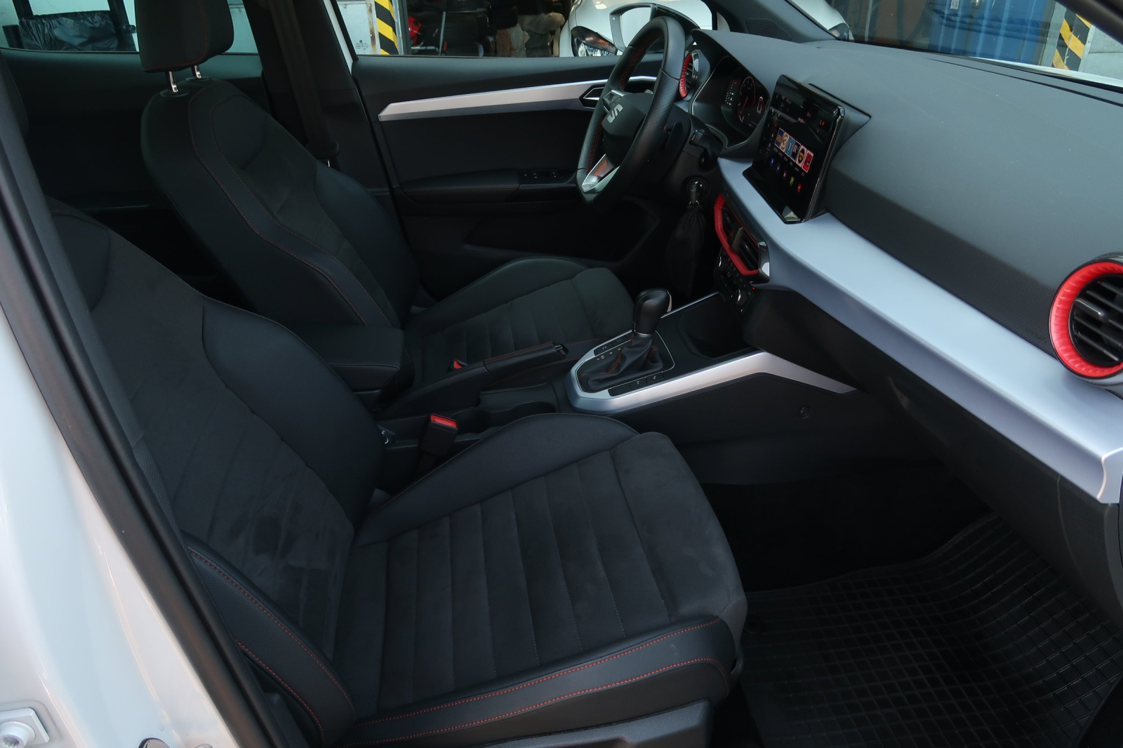 Seat Arona - 2023