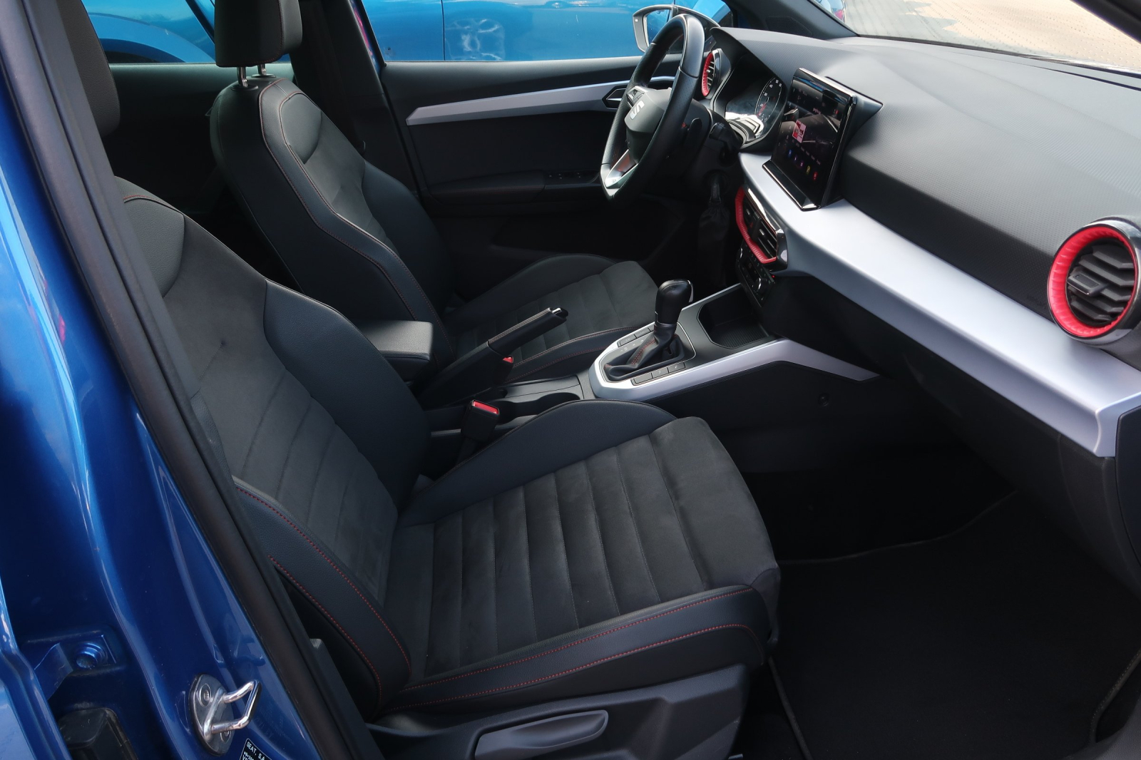 Seat Arona - 2023