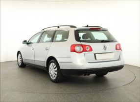 Volkswagen Passat - 2009