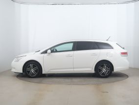Toyota Avensis - 2010