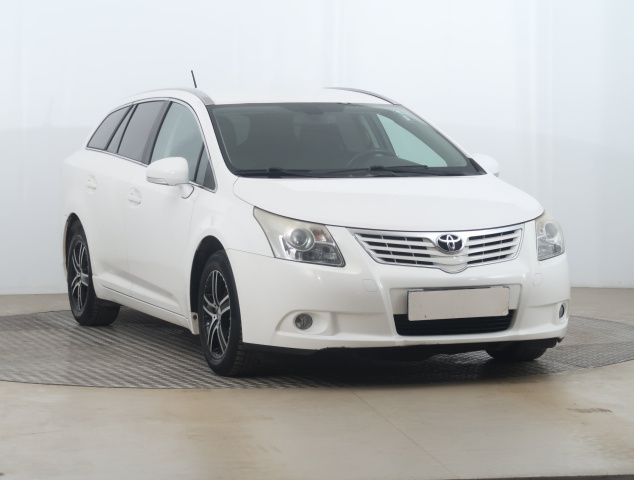 Toyota Avensis 2010