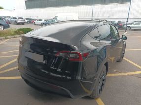 Tesla Model Y - 2022