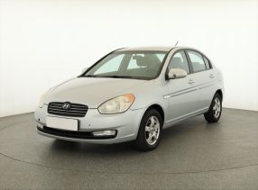Hyundai Accent - 2008