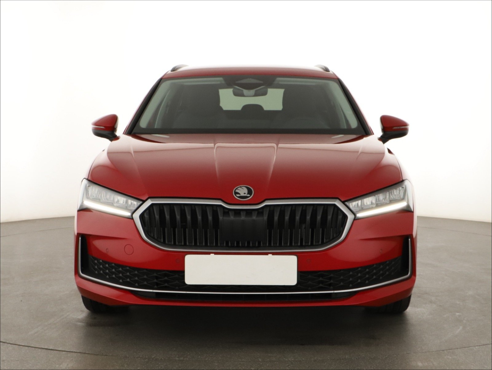 Škoda Superb - 2024