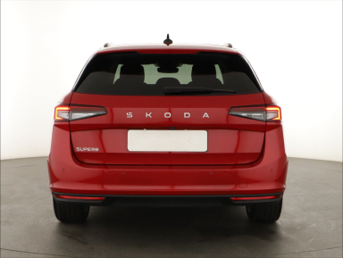 Škoda Superb - 2024