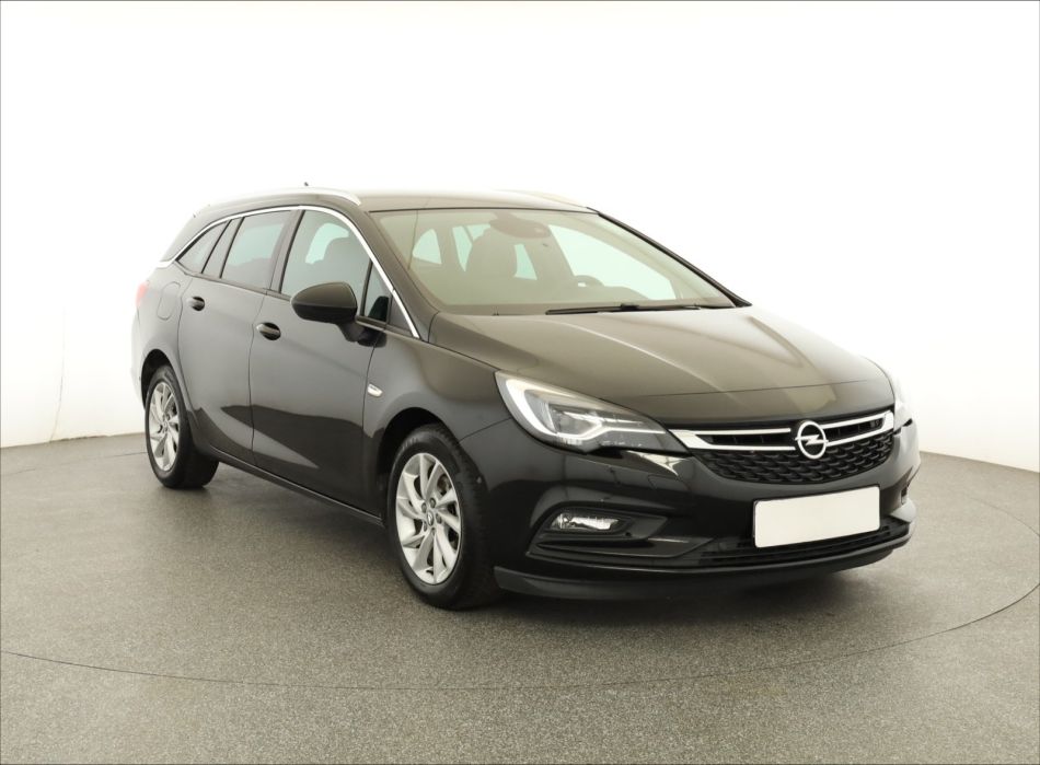 Opel Astra - 2019