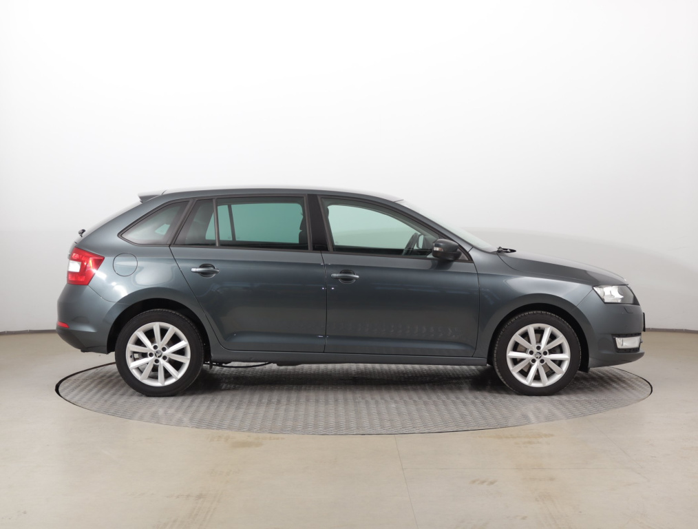 Škoda Rapid