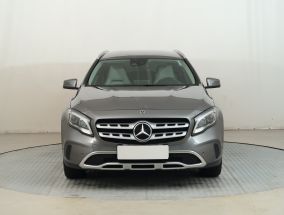 Mercedes-Benz GLA - 2017