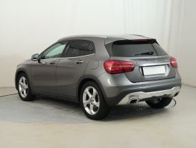 Mercedes-Benz GLA - 2017