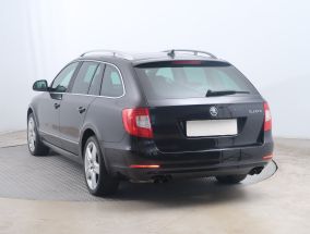 Skoda Superb - 2011