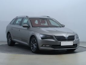 Škoda Superb - 2016