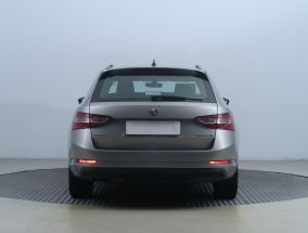 Škoda Superb - 2016