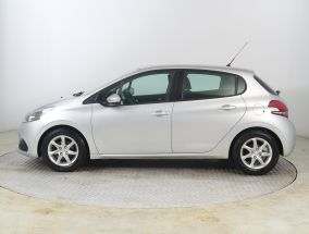 Peugeot 208 - 2017