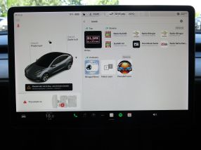 Tesla Model 3 - 2021