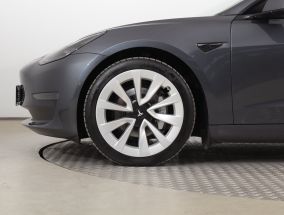 Tesla Model 3 - 2021