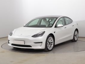 Tesla Model 3 - 2021