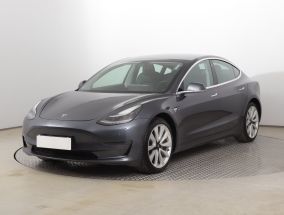 Tesla Model 3 - 2020