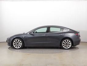Tesla Model 3 - 2020