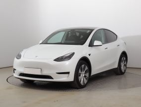 Tesla Model Y - 2023